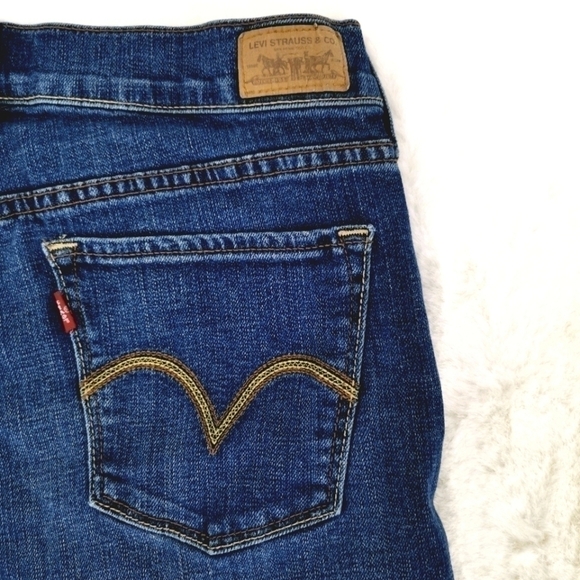 Levi's 515 Women's 6 Blue Capris Red Tag Jeans - Picture 14 of 16